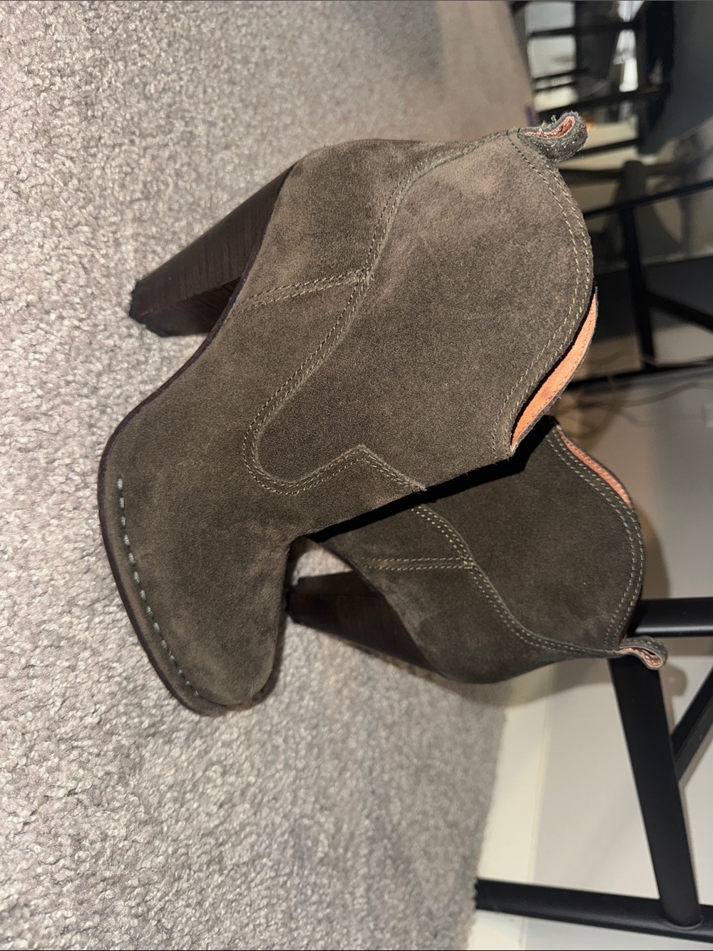 FRYE Olive short bootie sueded Ankle zip festival Boots